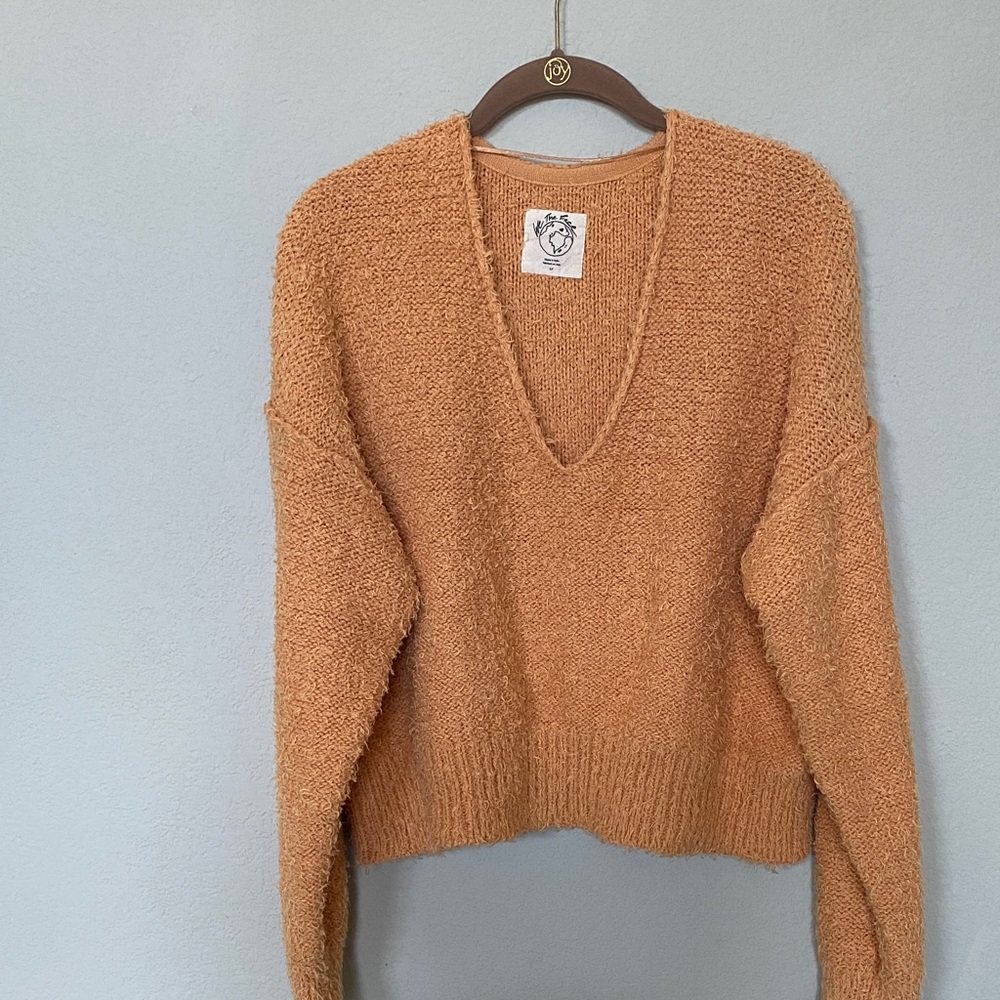 🔥 Hot Deal🔥 We The Free Cozy V-Neck Sweater